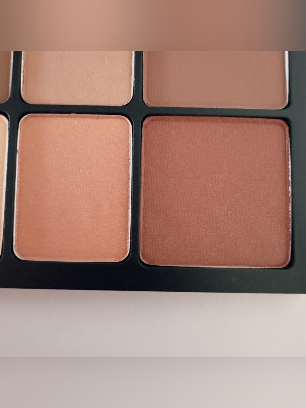 Smashbox The Cali Contour Palette in Medium/Dark - Picture 10 of 11